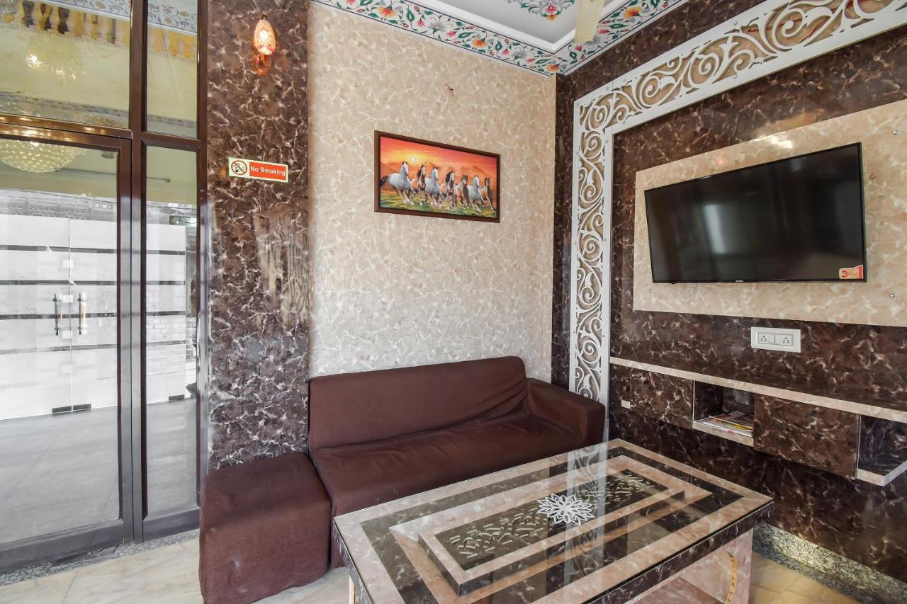 Oyo 11389 Hotel Ng Palace جايبور المظهر الخارجي الصورة