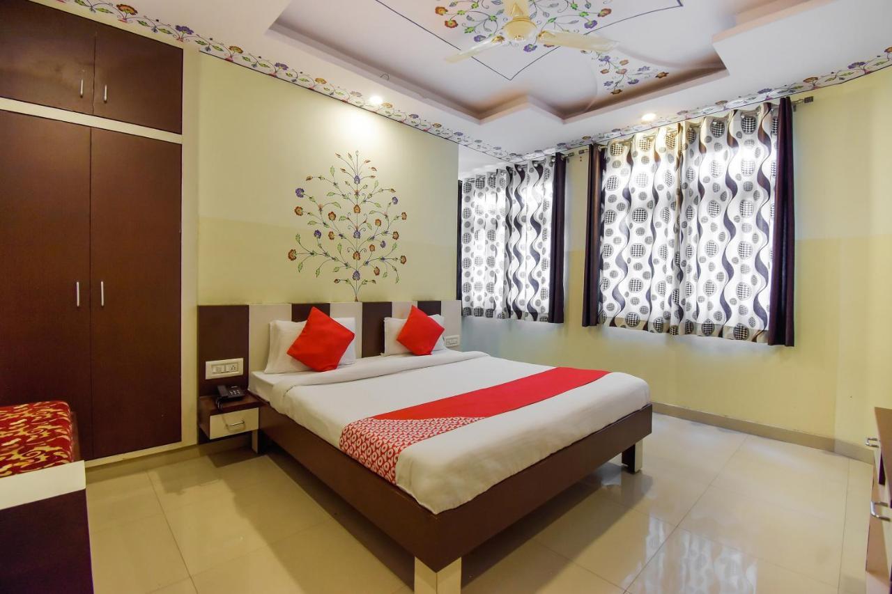 Oyo 11389 Hotel Ng Palace جايبور المظهر الخارجي الصورة